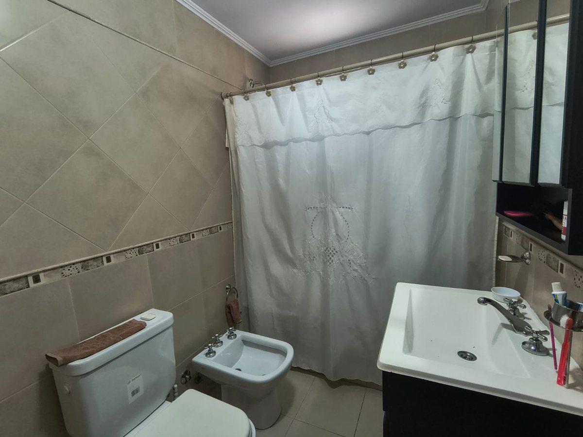 Foto de PH 3 AMBIENTES VENTA MATADEROS NAON, imagen 2