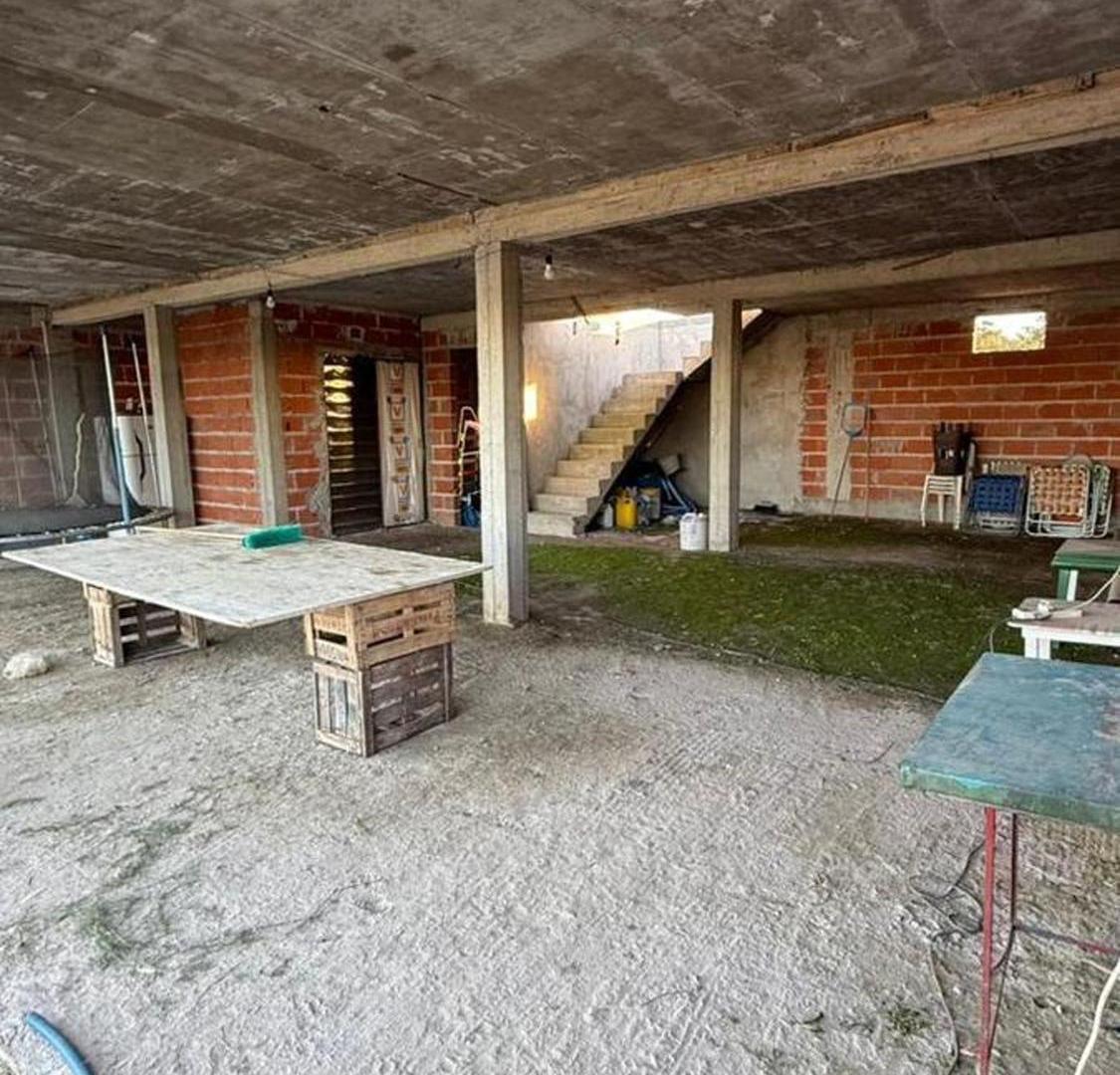 Foto de CASA EN VENTA A TERMINAR - LONGCHAMPS, imagen 3