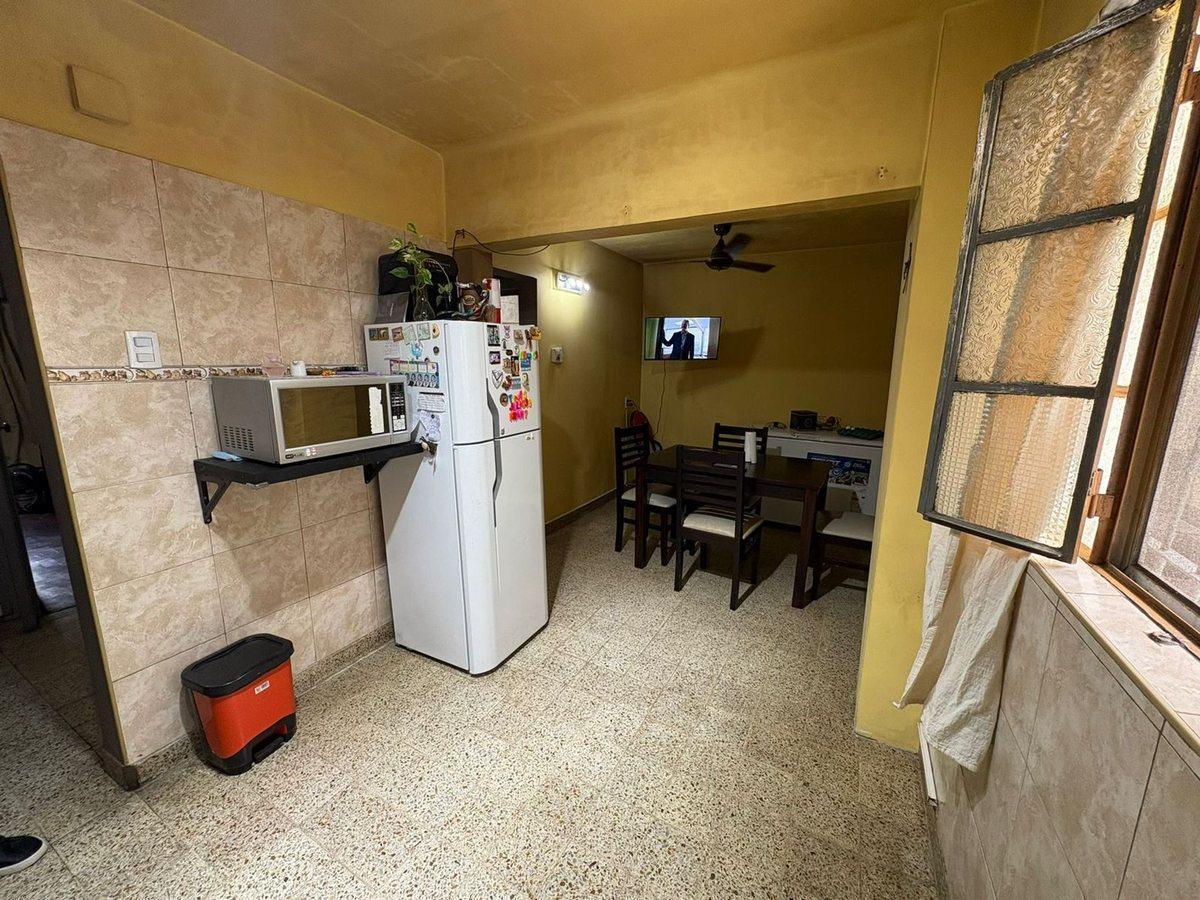 Foto de VENTA CASA 4 AMBIENTES COCHERA TERRAZA LA TABLADA, imagen 5