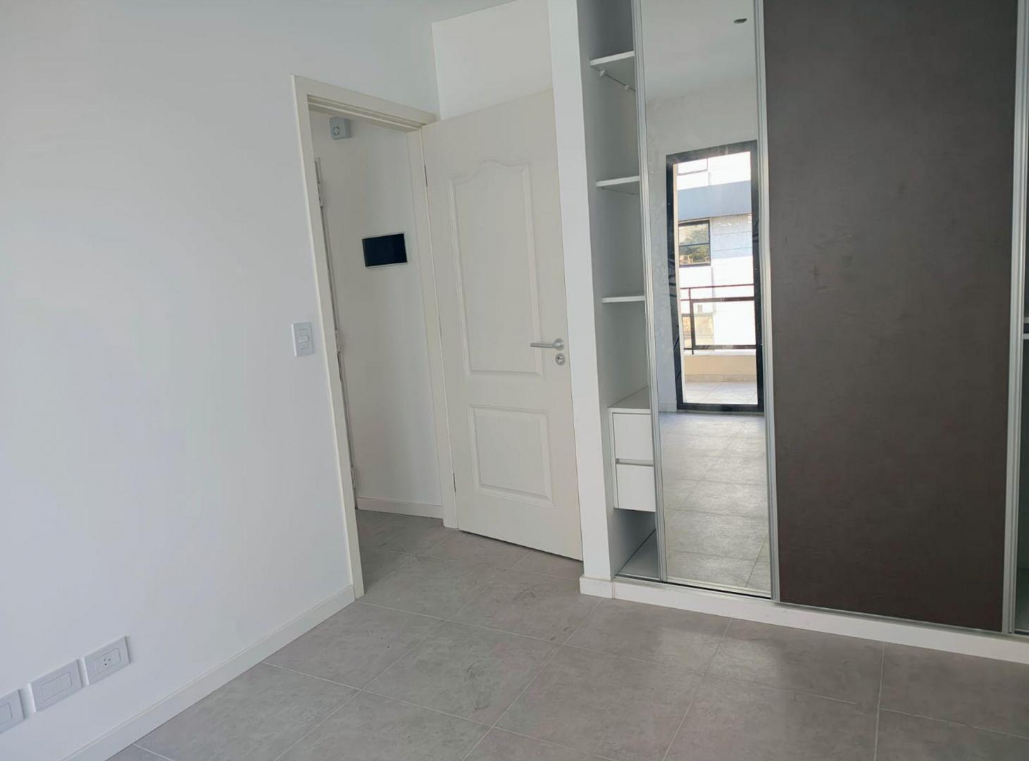 Foto de Venta 3 ambientes Villa Santa Rita, imagen 2