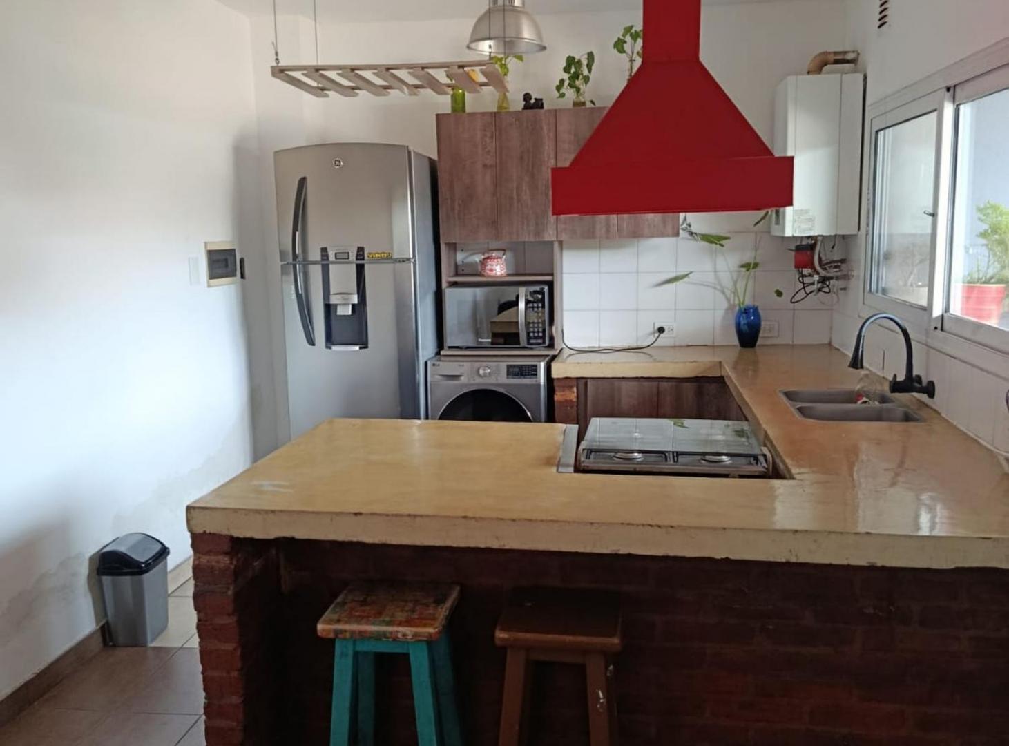 Foto de PH 3 AMBIENTES VENTA CASTELAR, imagen 4
