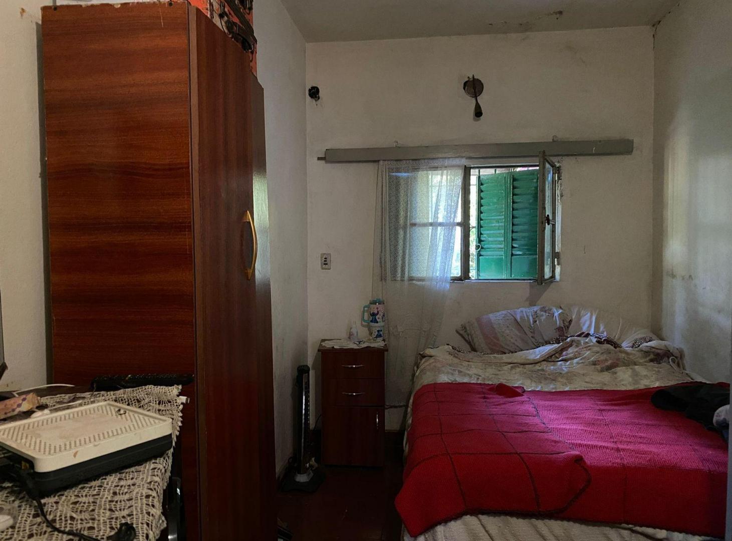 Foto de VENTA CASA 2 AMBIENTES GONZALEZ CATAN, imagen 2