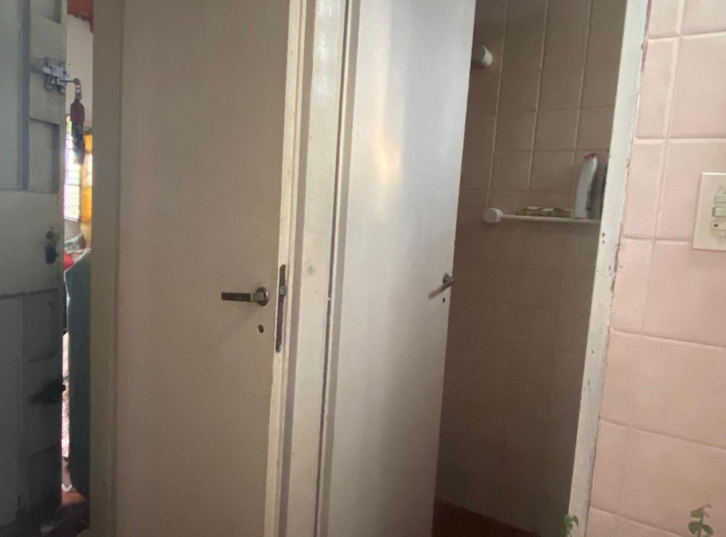 Foto de VENTA CASA 2 AMBIENTES GONZALEZ CATAN, imagen 5