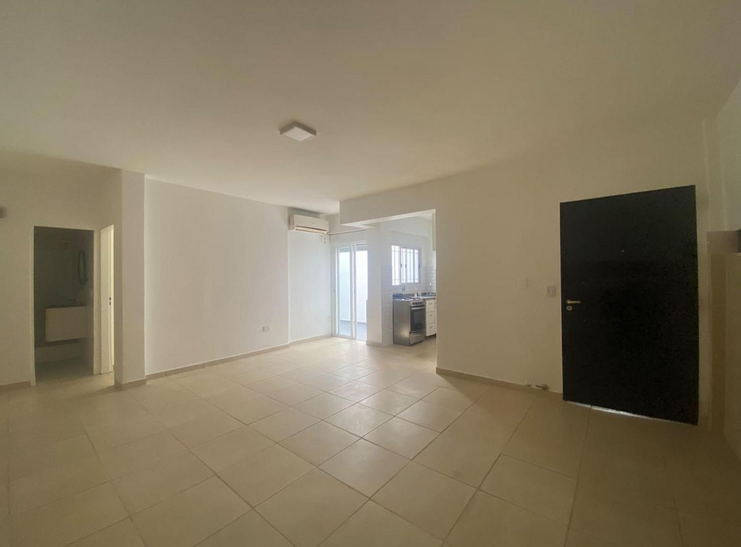Foto de ALQUILER PH 2 AMBIENTES LINIERS CON PATIO, imagen 5
