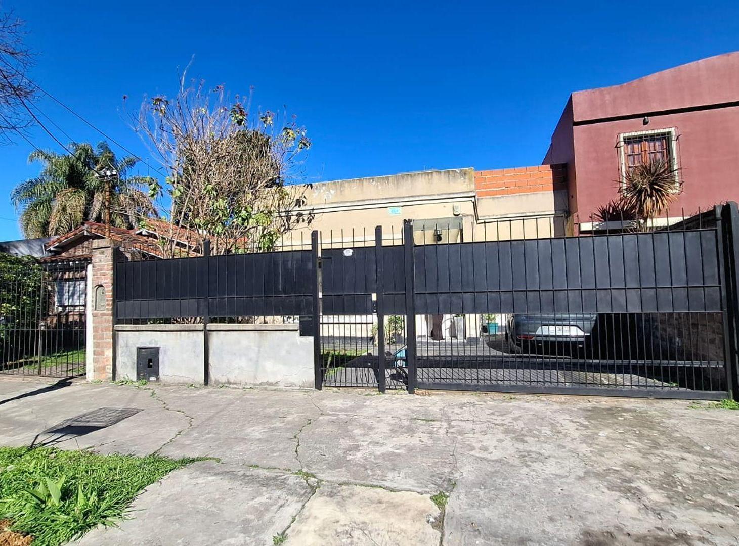 Foto de VENTA CASA 4 AMBIENTES ITUZAINGÓ, imagen 2