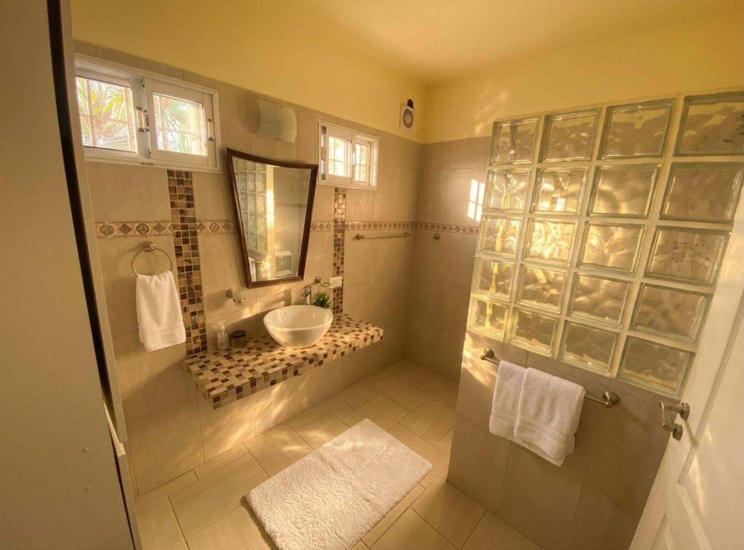 Foto de Casa 4amb. Apto Crédito en B° Parque Links, Ezeiza, imagen 3