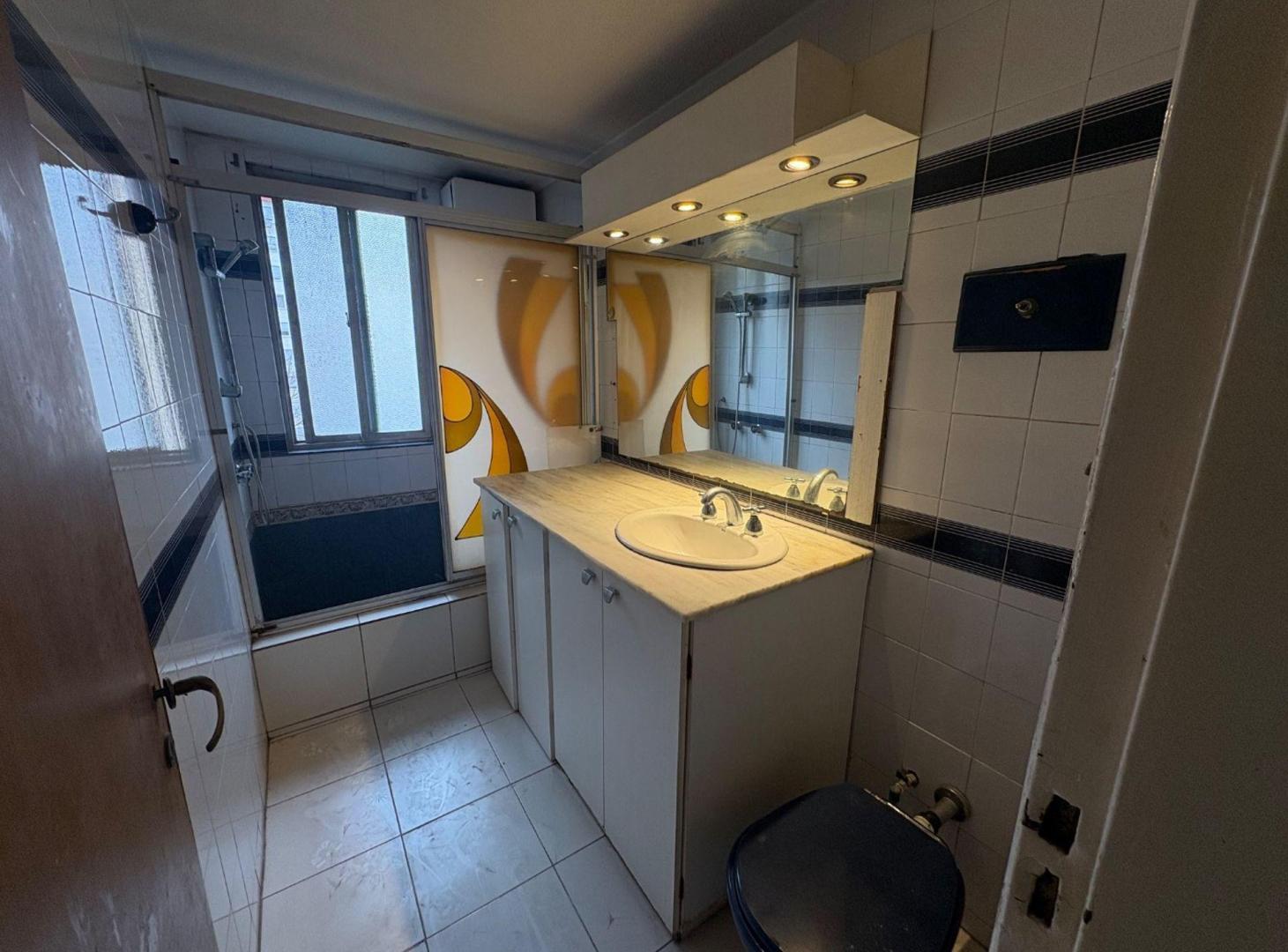 Foto de DEPARTAMENTO 3 AMBIENTES VENTA PARQUE AVELLANEDA, imagen 2