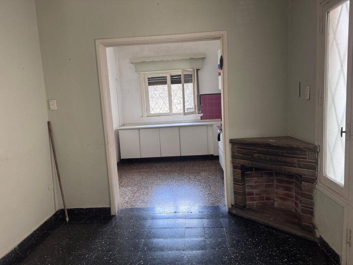 Foto de CASA 3 AMBIENTES VENTA SAN JUSTO COCHERA, imagen 3