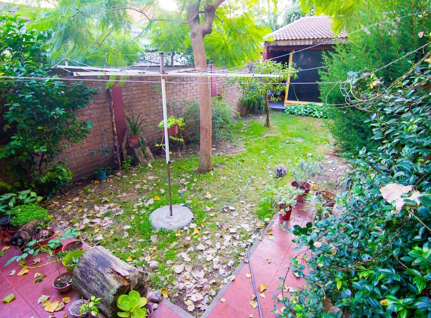 Foto de PH 4 ambientes Venta Villa Luzuriaga, imagen 1