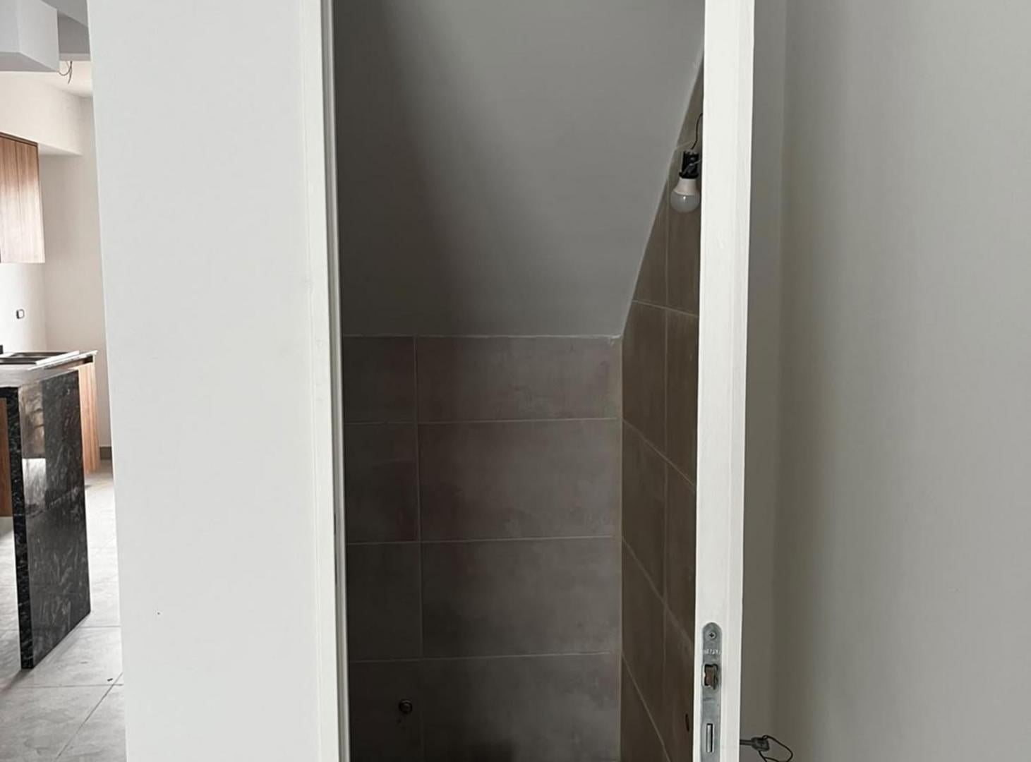Foto de Venta PH 4 Amb con Cochera - Castelar, imagen 5