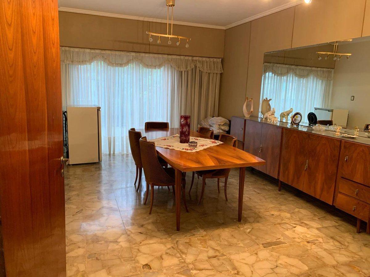 Foto de VENTA CASA 5 AMBIENTES MAS GALPON CON OFICINA, imagen 1