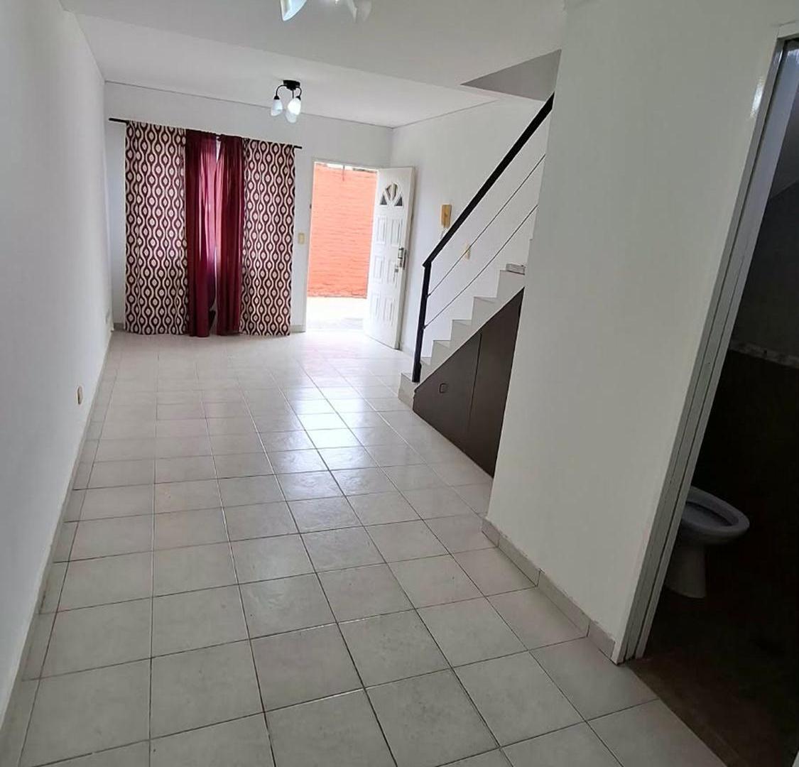 Foto de VENTA PH 3 AMBIENTES CON COCHERA ISIDRO CASANOVA, imagen 3