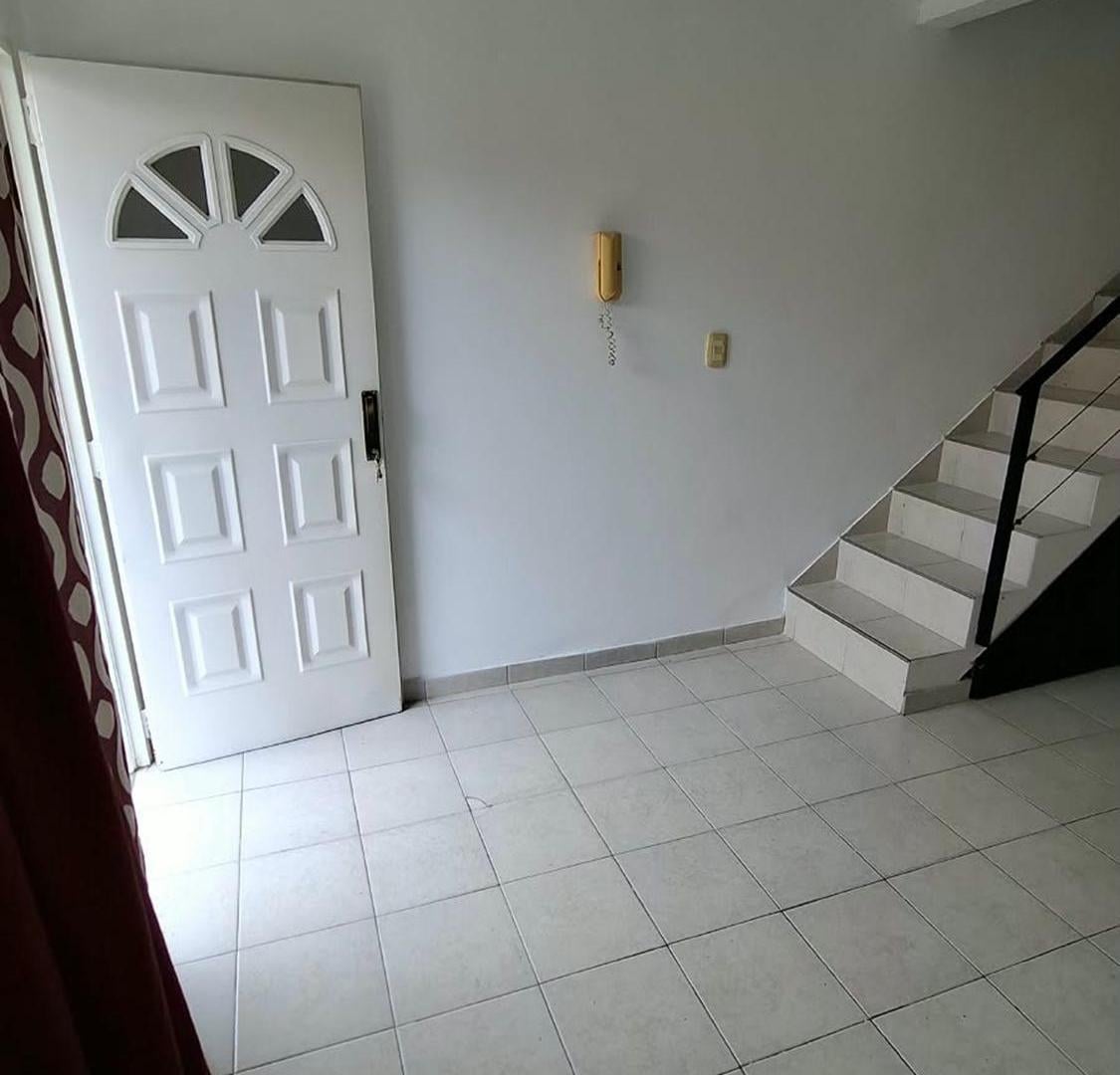 Foto de VENTA PH 3 AMBIENTES CON COCHERA ISIDRO CASANOVA, imagen 4