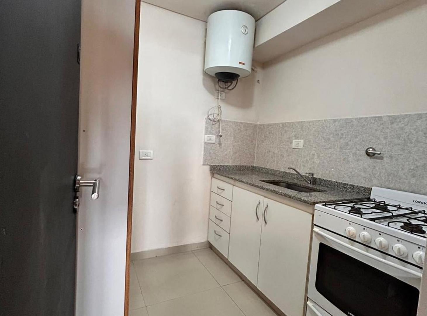 Foto de ALQUILER MONOAMBIENTE CON BALCÓN LINIERS, imagen 5