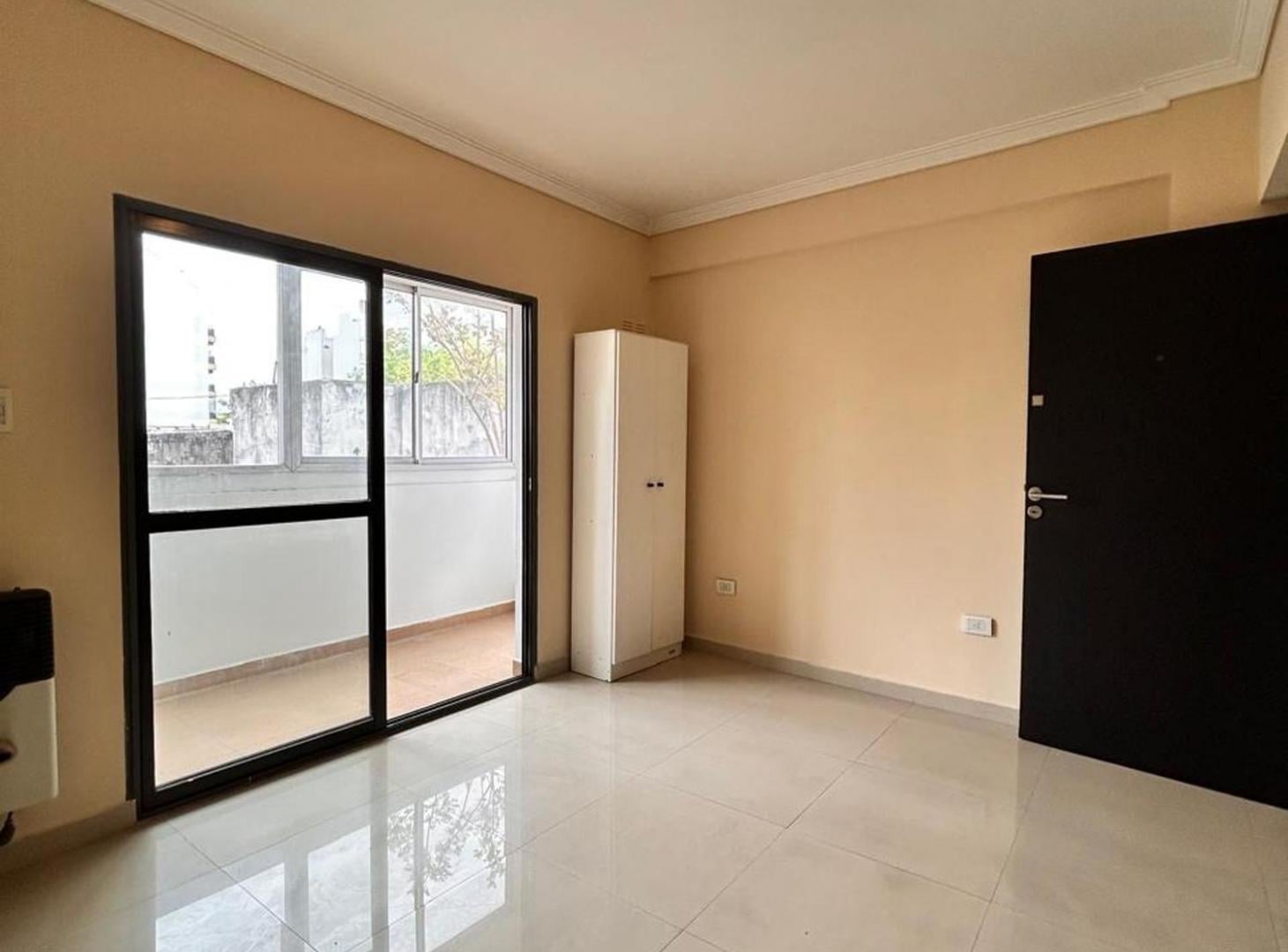 Foto de ALQUILER MONOAMBIENTE CON BALCÓN LINIERS, imagen 2