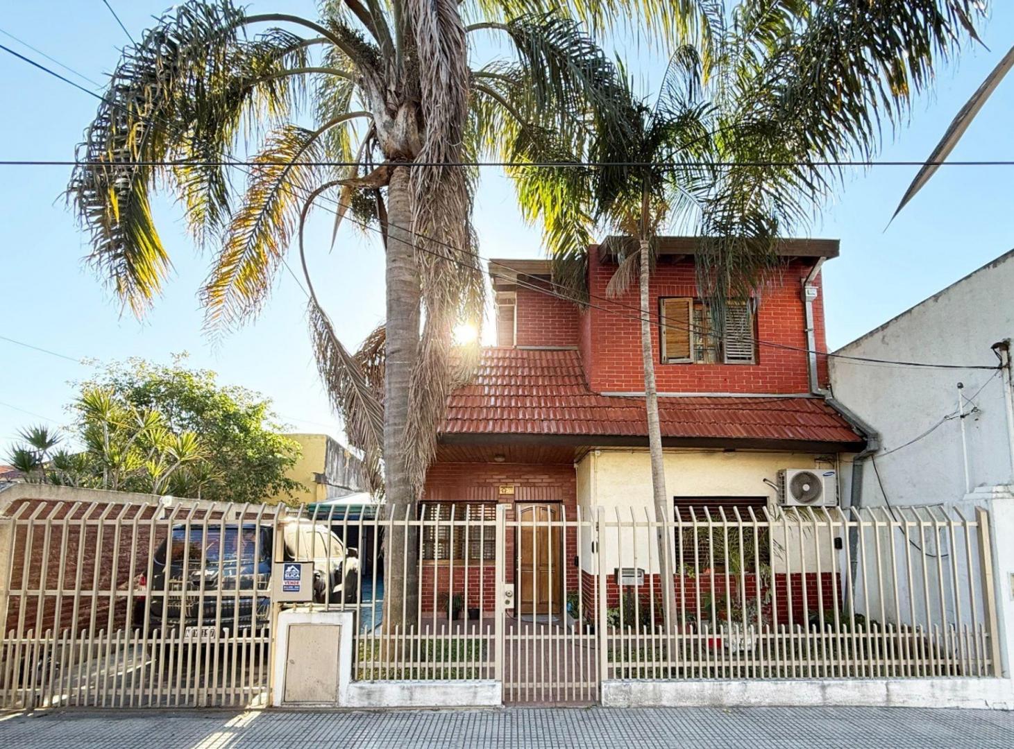 Foto de VENTA CASA 4 AMB COCHERA, PATIO, QUINCHO SAN JUSTO, imagen 2