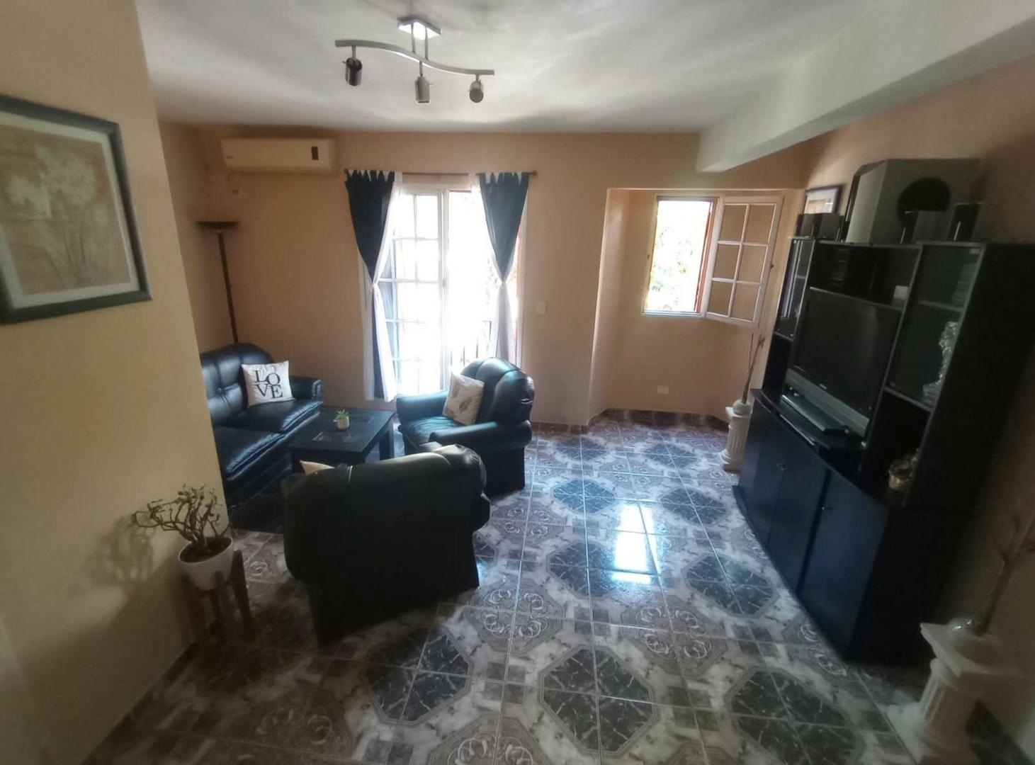 Foto de CASA 8 AMBIENTES VENTA MATADEROS NAON, imagen 1