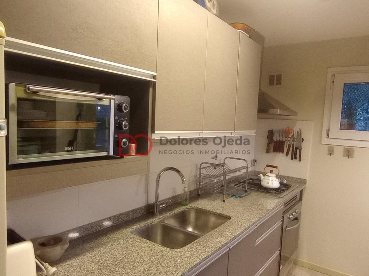 Casa Tipo Depto en El Este 5