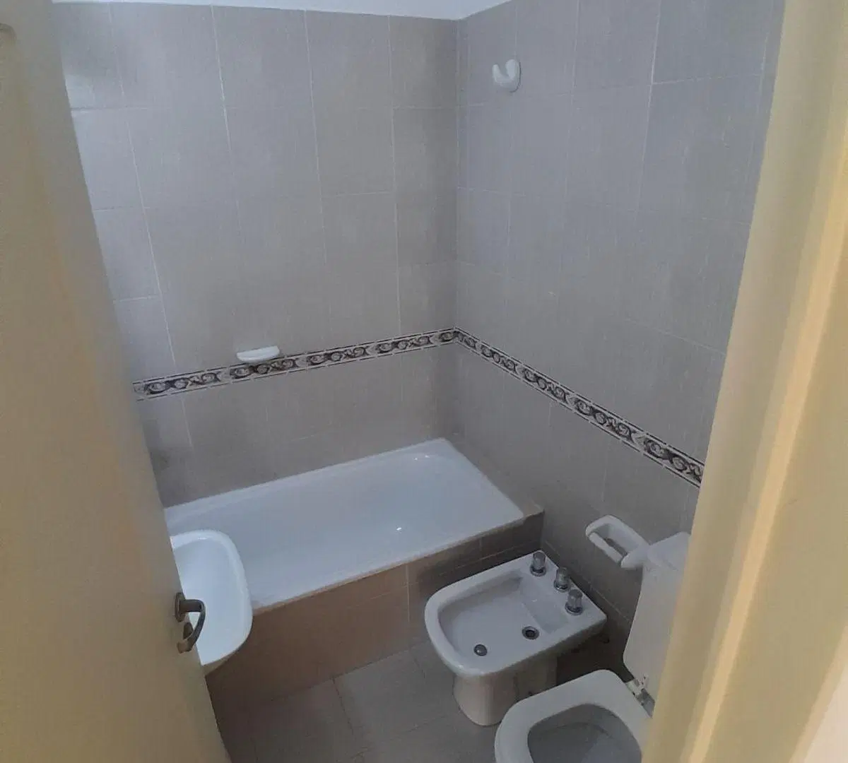 ¡¡¡HERMOSO DEPTO PISO 8 POETA LUGONES FRENTE ESCALINATAS!!! 5