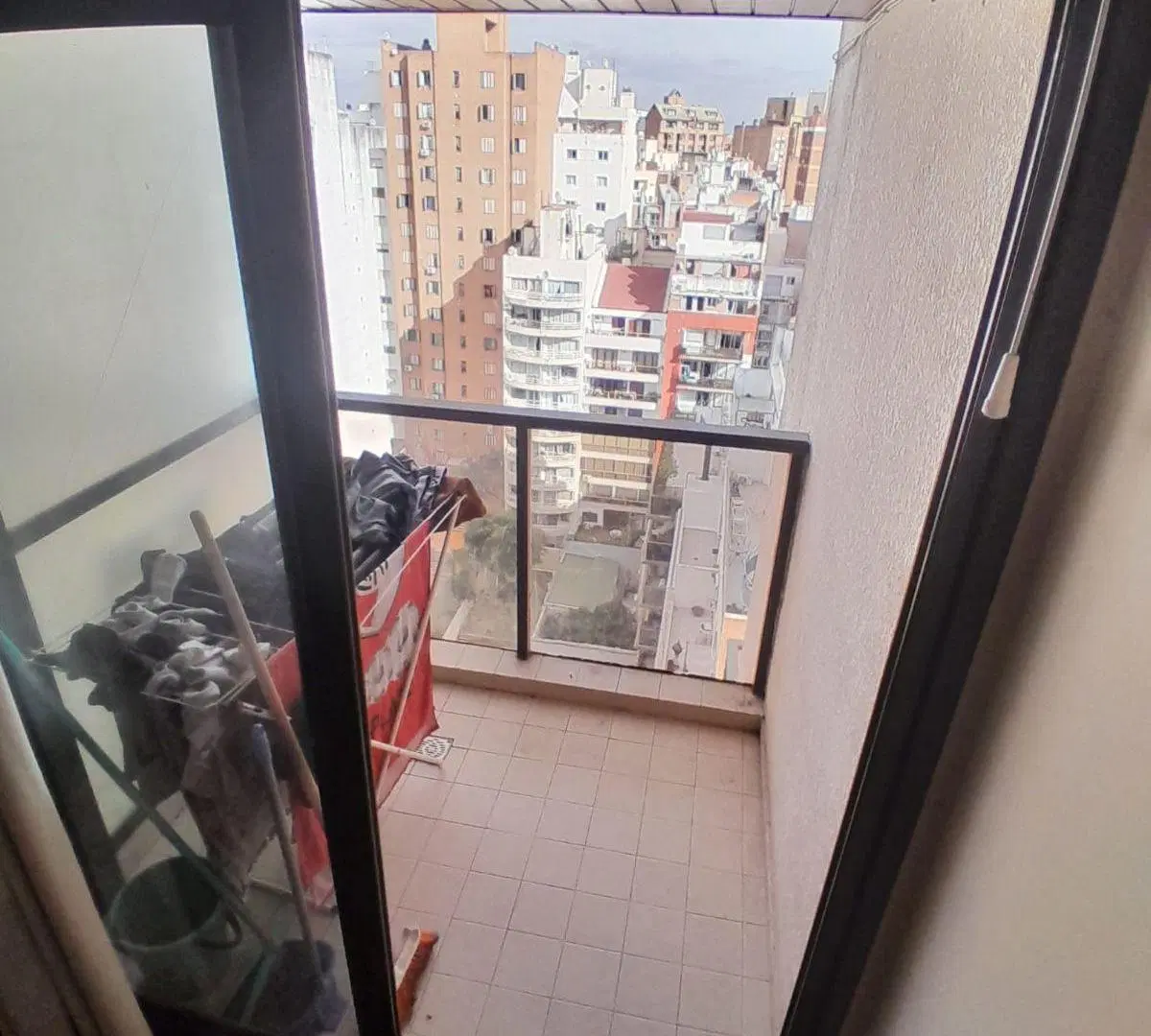 HERMOSO DEPTO MEJOR ZONA DE NVA CBA , CALLE ESTRADA (SIN MUEBLES) 5