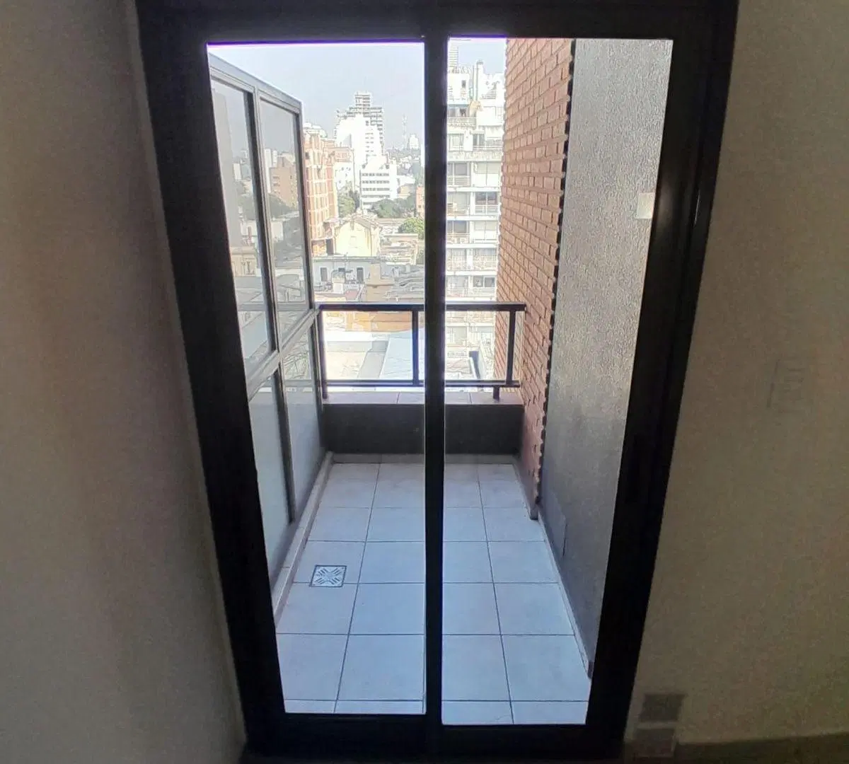 HERMOSO DEPTO EN ALBERDI, EDIFICIO NUEVO! 5