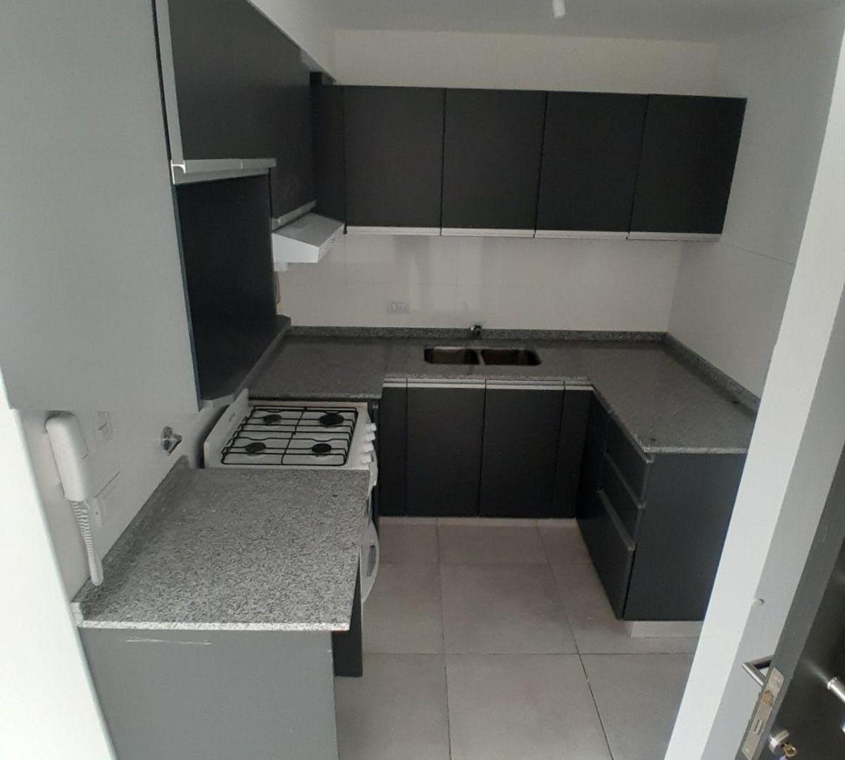 Foto de HERMOSO DEPTO EN EDIFICIO A ESTRENAR EN GUEMES!, imagen 3