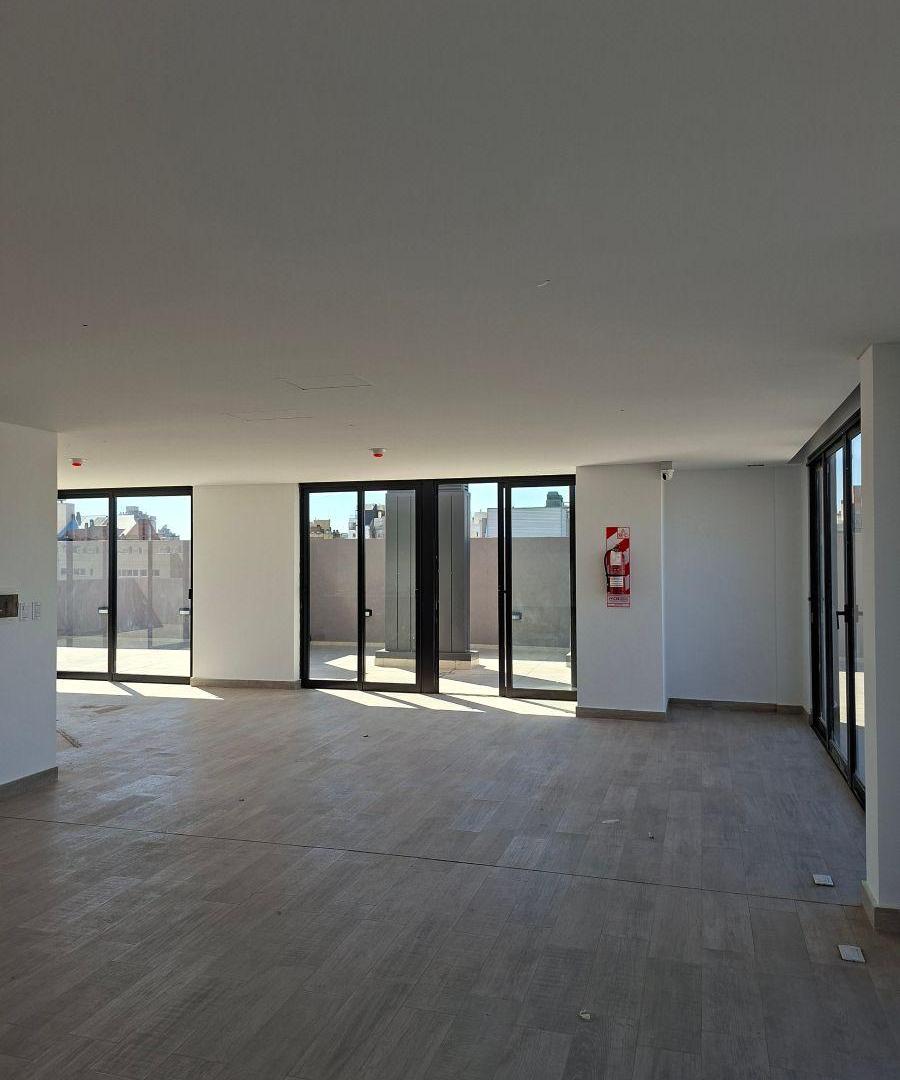 Foto de Alquiler Oficina Estilo Co-Work | Torre Novaterra III | Pueyrredón 580, imagen 5