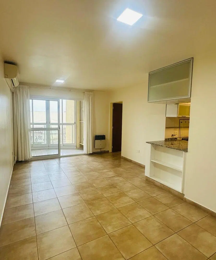 BALCONES DEL CHATEAU ALQUILER DPTO TRES DORMITORIOS 3