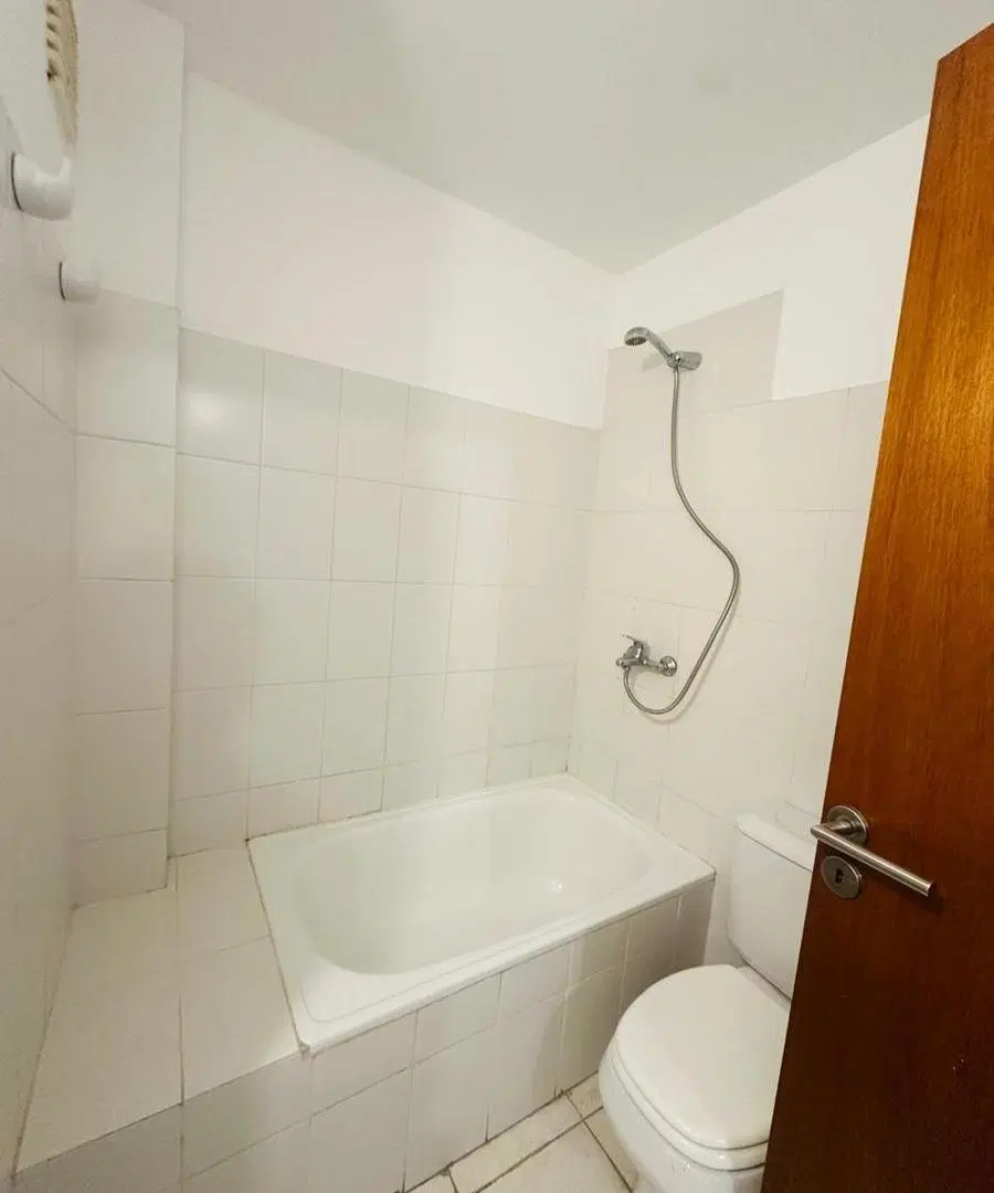 ALQUILER GUEMES 1 DORMITORIO 5