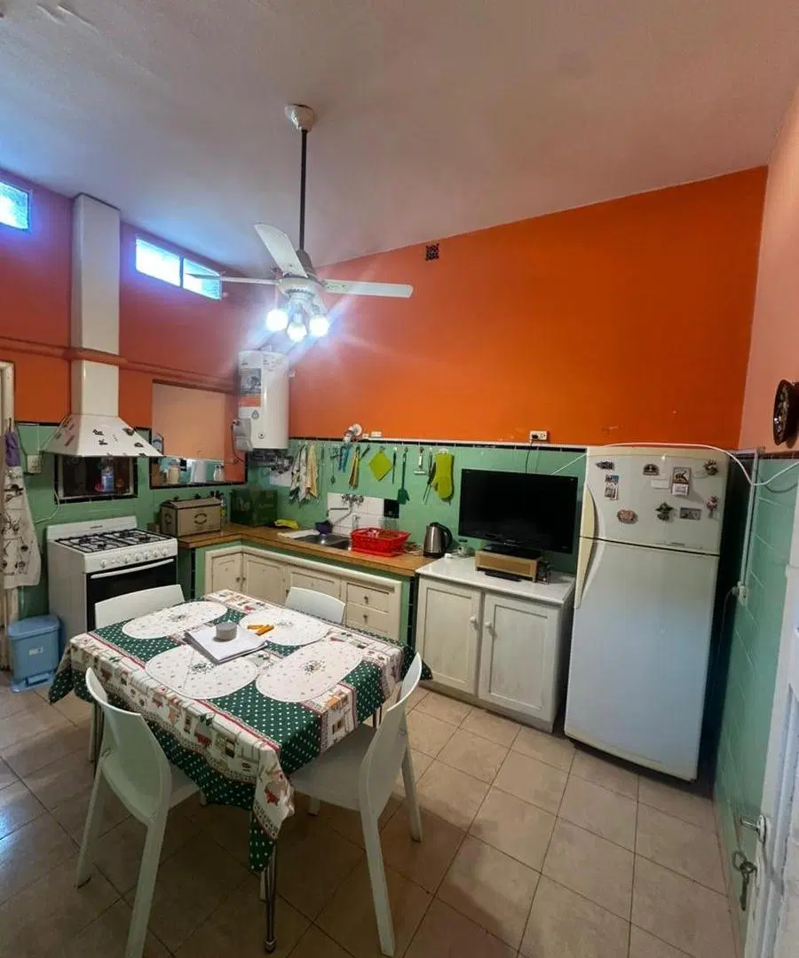 CASA EN VENTA AV. SANTA ANA IMPORTANTE ZONA COMERCIAL 2