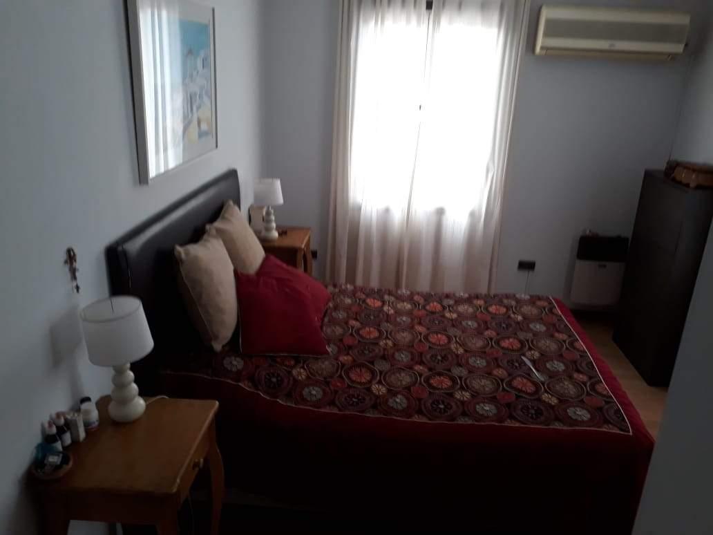 Venta Duplex 3 Dorm. Barrio Alberdi 2