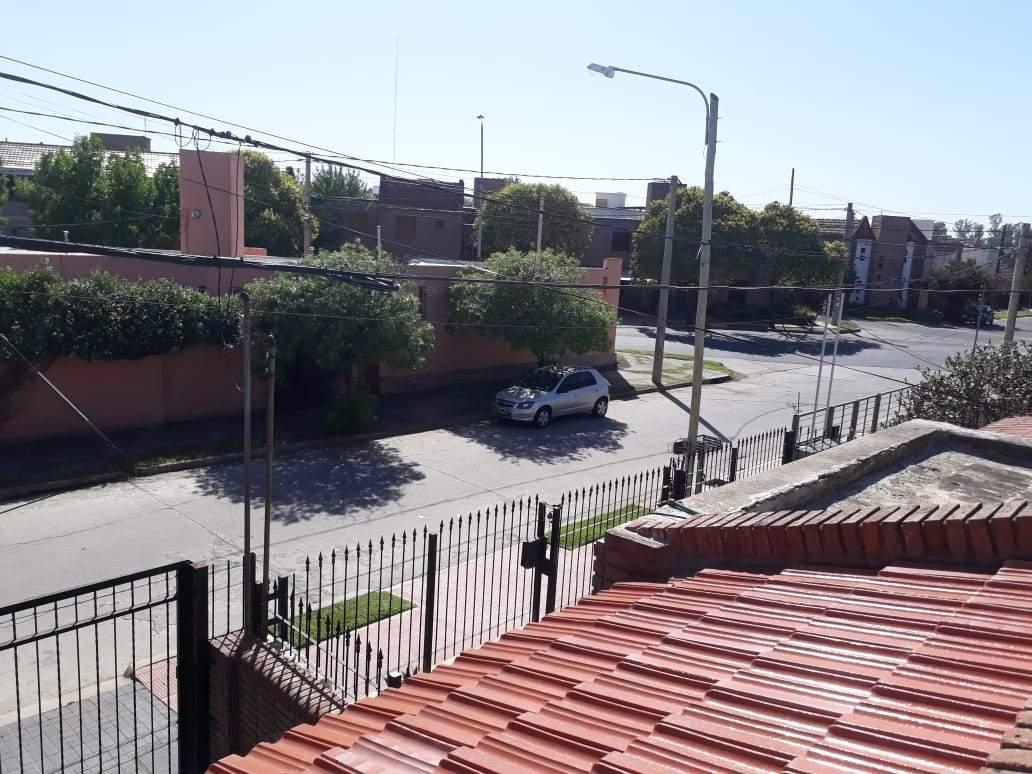 Venta Casa 3 Dorm. Barrio Centenario Zona Orfeo 5