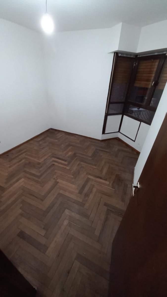 Venta Departamento 1 Domitorio Nueva Cordoba con Balcon Terraza Propia 2