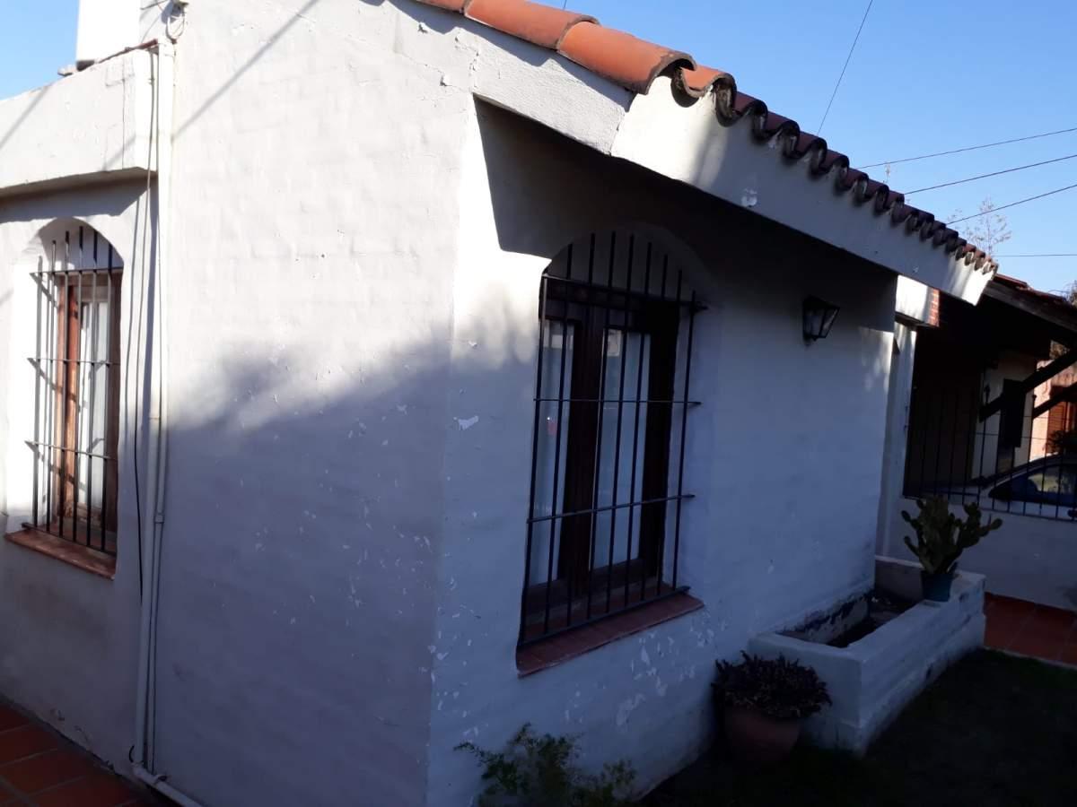 Venta Casa 3 Dorm. Mas Departamento Villa Marta a m de Manuel Cardeñosa 2
