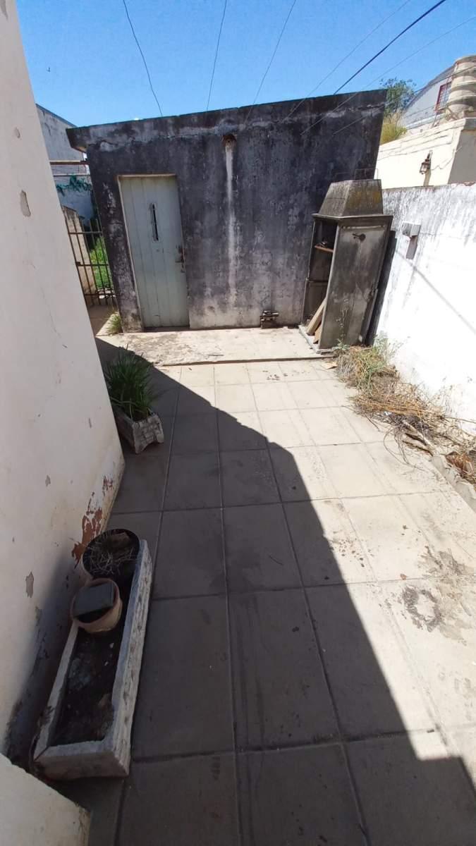 Venta Casa 2 Dorm. Mas Departamento Barrio Ciudadela a m de Velez Sarsfield 3