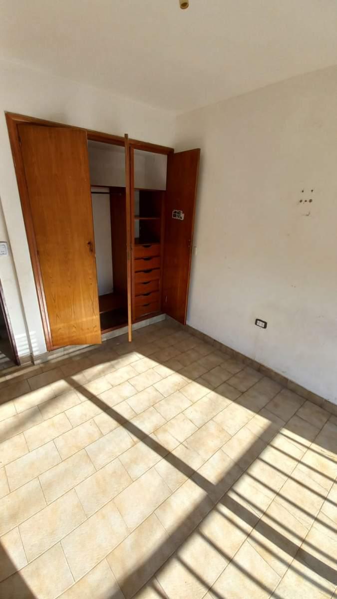 Venta Casa 2 Dorm. Mas Local Comercial Barrio Altamira 1