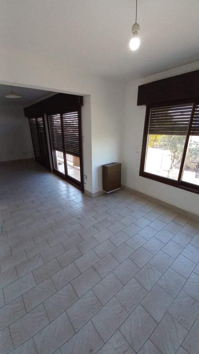 Venta Casa 2 Dorm. Mas Local Comercial Barrio Altamira 5
