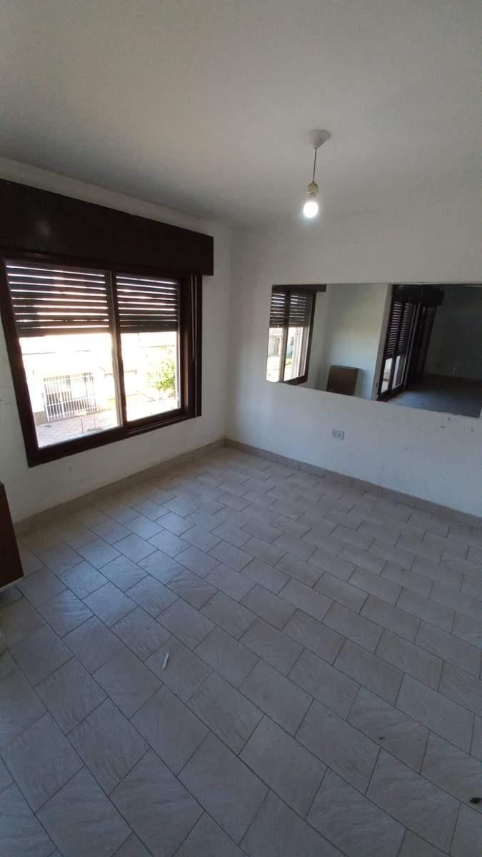 Venta Casa 2 Dorm. Mas Local Comercial Barrio Altamira 3