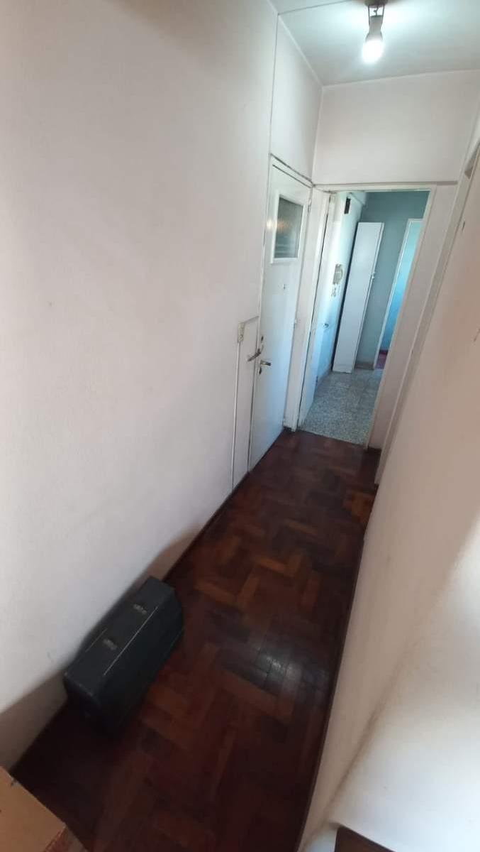 Venta Departamento 2 Dorm. Mas Escritorio Barrio Centro Cordoba 3