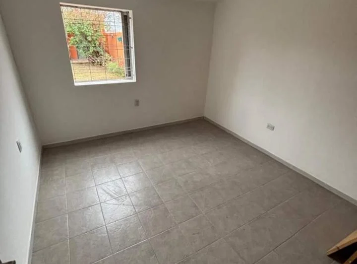 ALQUILER CASA 2 DORMITORIOS BARRIO RESIDENCIAL SAN CARLOS CORDOBA 4