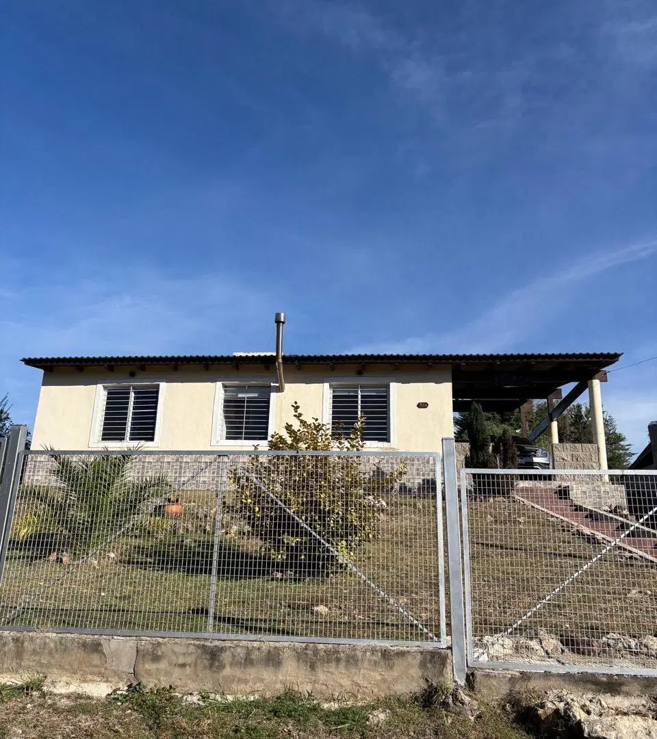 VENTA CASA 2 DORMITORIOS MIRADOR DEL LAGO BIALET MASSE CORDOBA 5