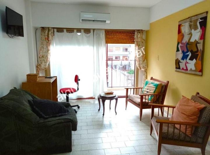 CABALLITO Alquiler departamento 3 ambientes c/balcon AMOBLADO - Parque Rivadavia 5