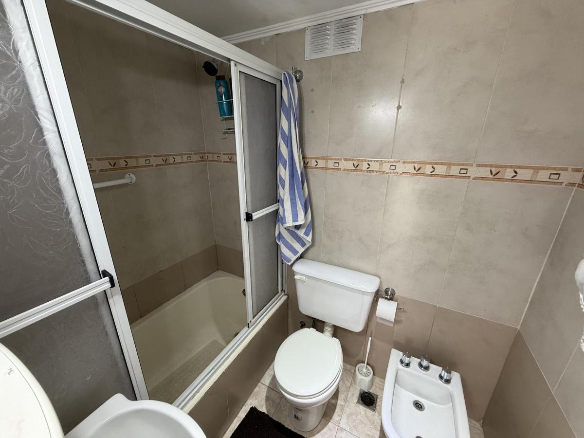 Foto de VENTA DEPTO (3) AMB. - RECICALDO - CENTRO, imagen 3