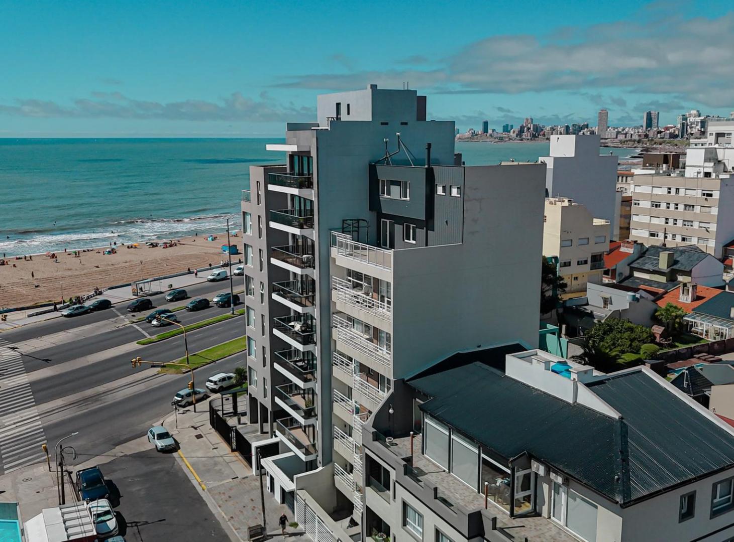 VENTA MONO AMBIENTE A ESTRENAR FRENTE AL MAR PARQUE LURO