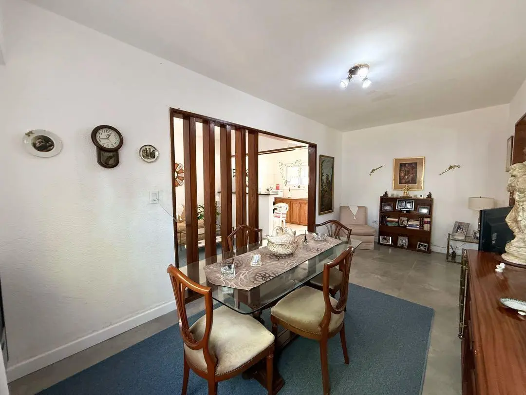 VENTA CASA(3) AMB. TOTALMENTE RECICLADA - PARQUE LURO 3