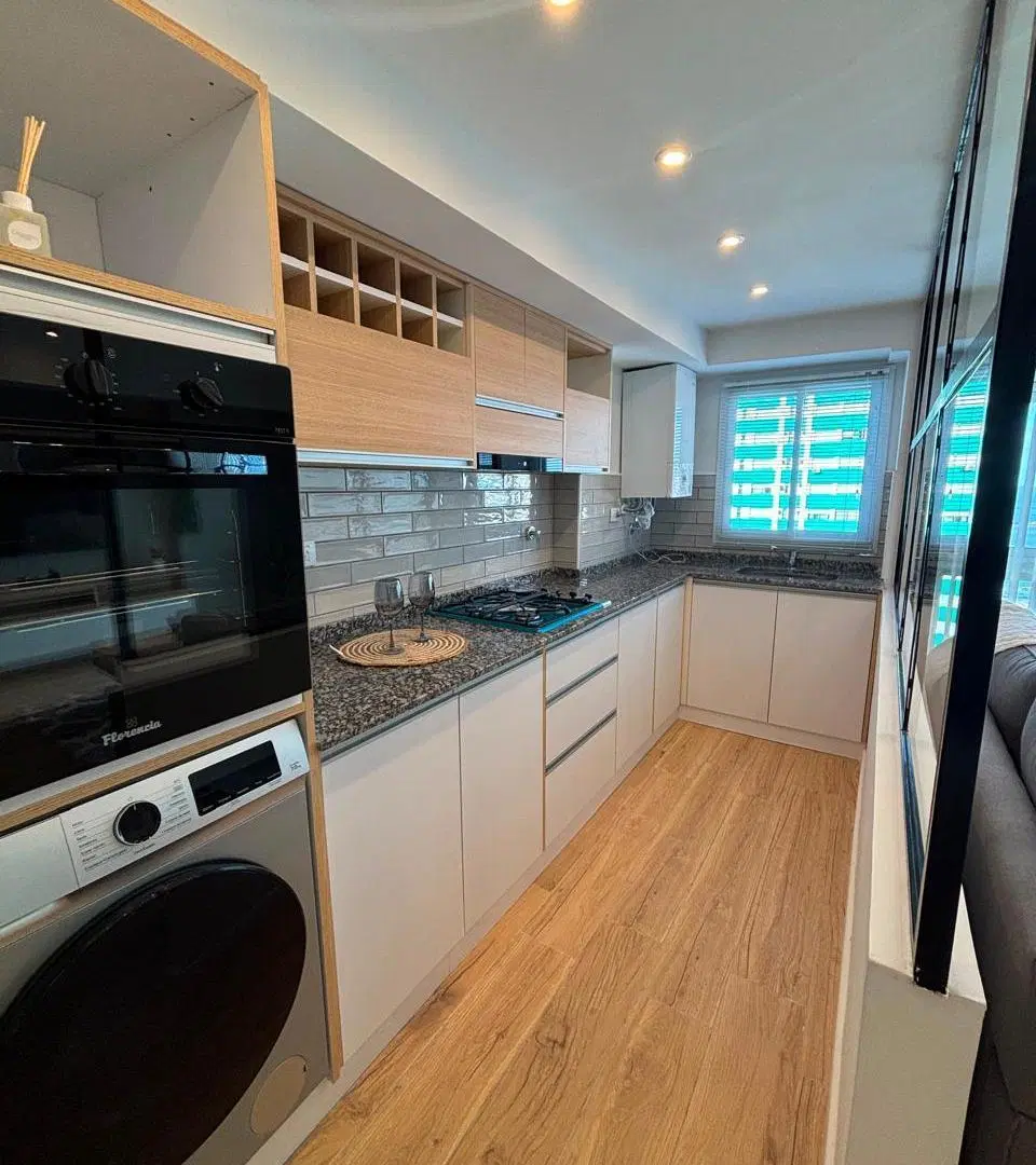 VENTA DEPTO 3 AMB VISTA AL MAR TOTALMENTE RECICLADO AMOBLADO - CENTRO 2