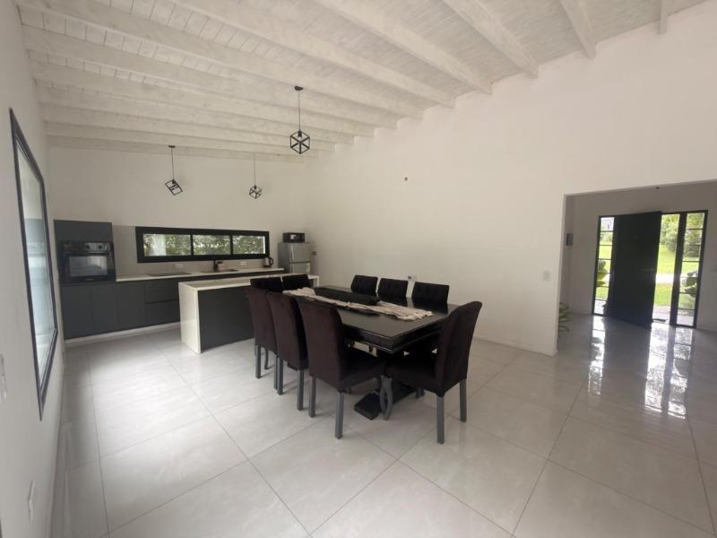 Foto de VENTA CASA MODERNA 3 AMB BARRIO PRIVADO BARRACAS DE SAN BENITO, imagen 5