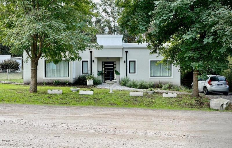 Foto de VENTA CASA MODERNA 3 AMB BARRIO PRIVADO BARRACAS DE SAN BENITO, imagen 2