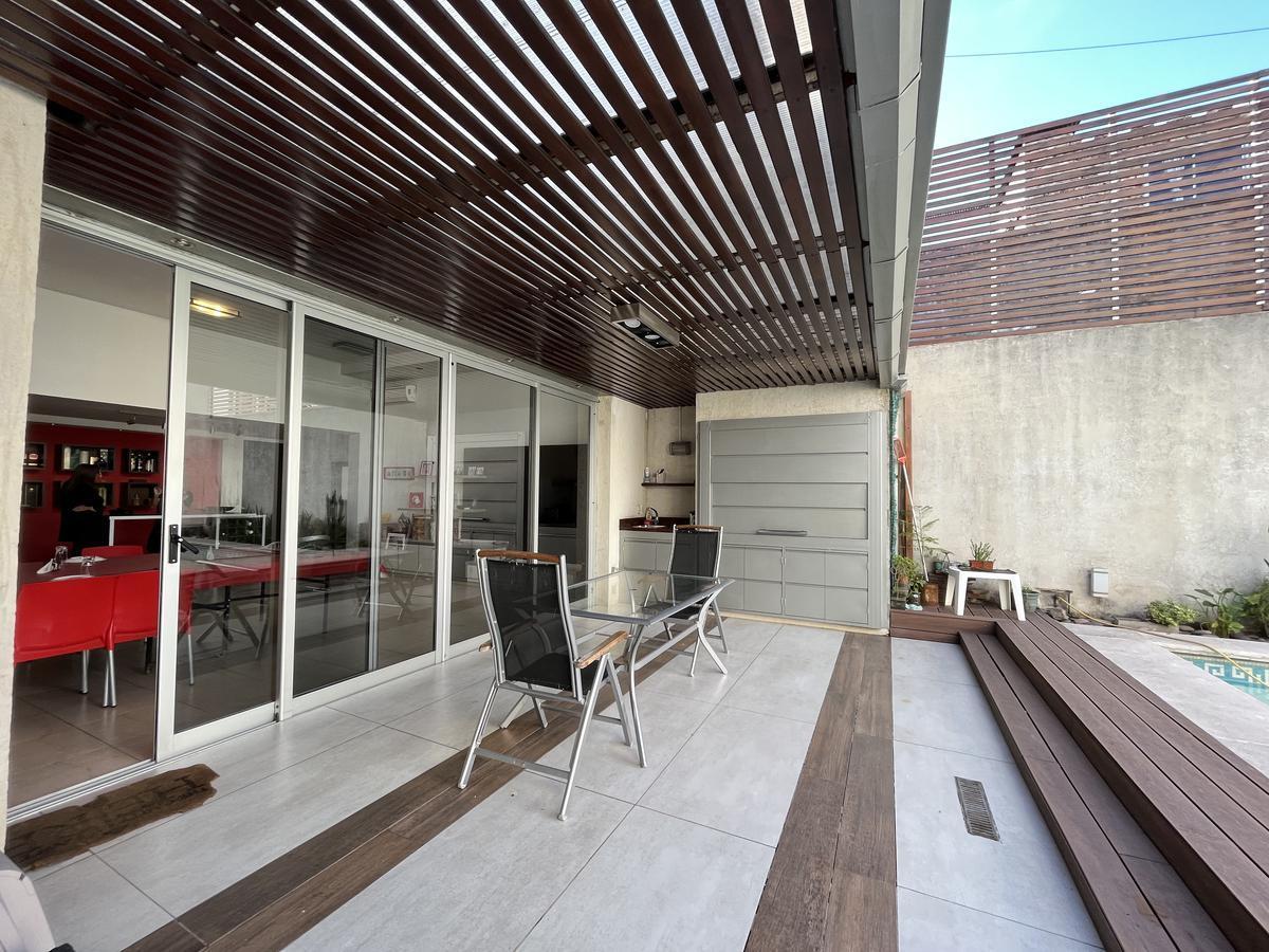 Foto de VENTA: casa interna unica, 2 dormitorios, galería con parrillero y, imagen 2