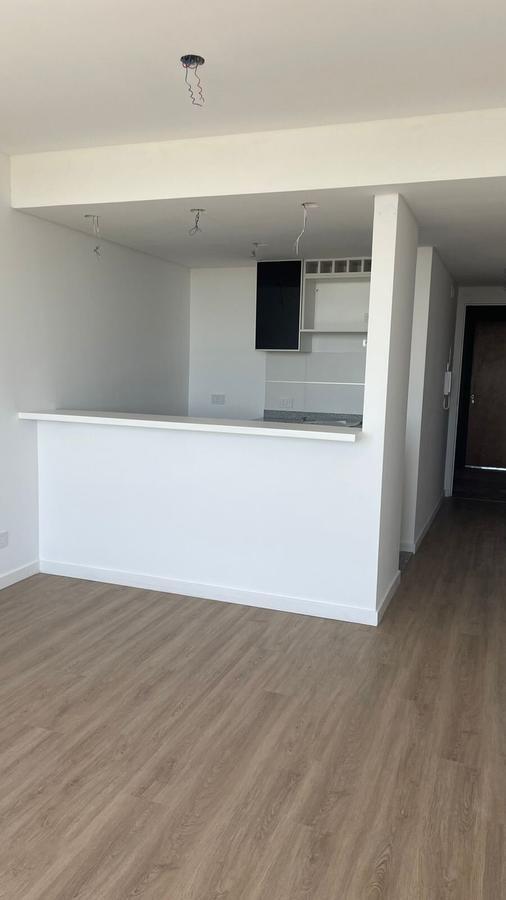 Venta Torre Arealis - Departamento de un Dormitorio con Amenities y Cochera. Puerto Norte, Rosario 5